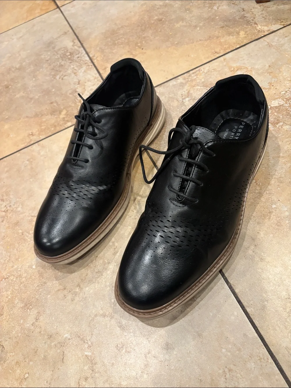 Perry Ellis Portfolio ultra FoamBlack Men's Lace-Up Dress Shoes size 10